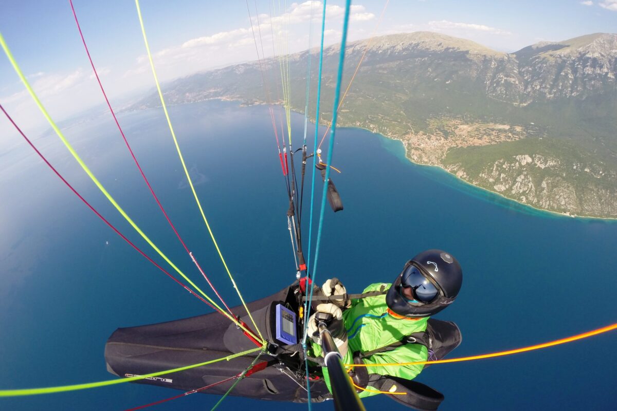 Airzone Gleitschirmreise Mazedonien Selfie über Ohridsee
