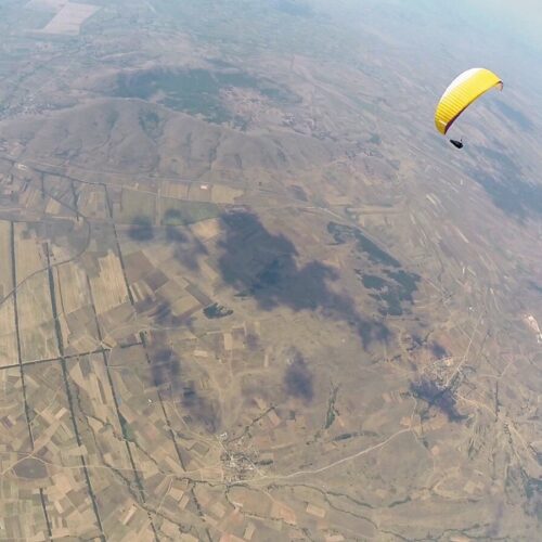 Airzone Gleitschirmreise Mazedonien Epsilon 4000m Basishöhe über Flachland